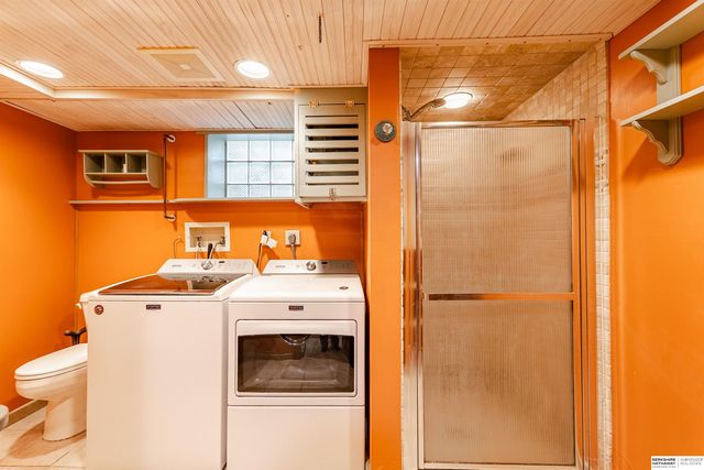 2328 N 50th Avenue, Omaha, NE 68104