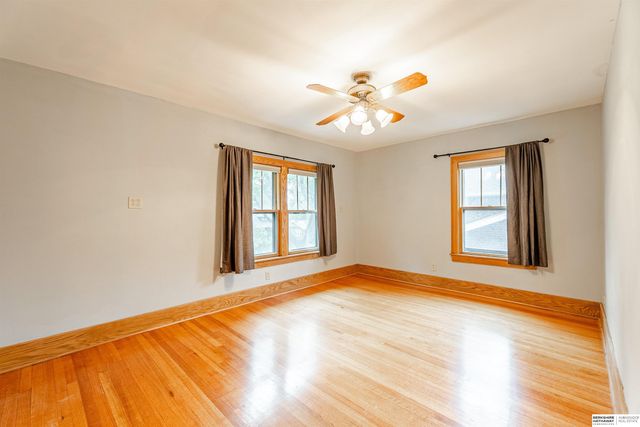 2328 N 50th Avenue, Omaha, NE 68104