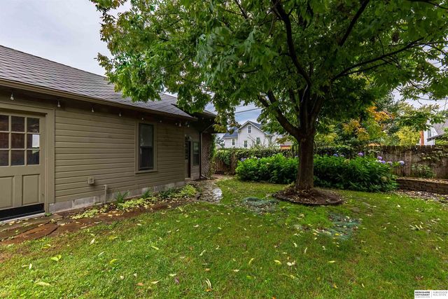 2328 N 50th Avenue, Omaha, NE 68104