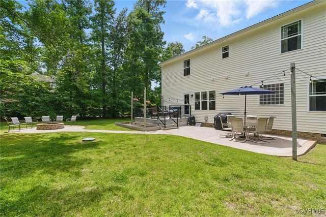 10335 Deerlake Dr, New Kent, VA 23124