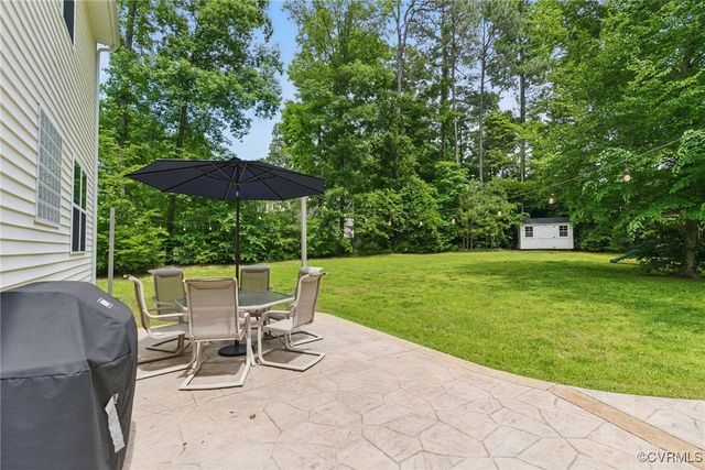 10335 Deerlake Dr, New Kent, VA 23124