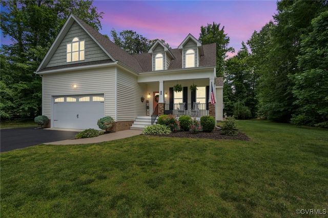 10335 Deerlake Dr, New Kent, VA 23124