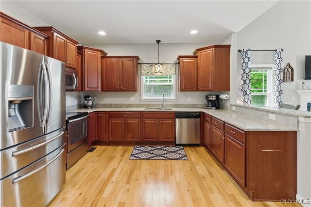 10335 Deerlake Dr, New Kent, VA 23124