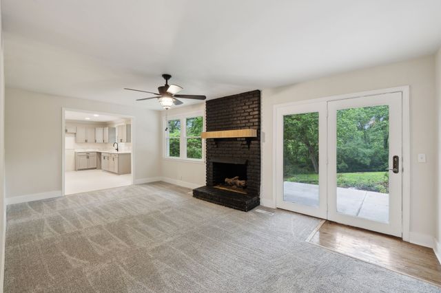 909 Plateau Pkwy, Nashville, TN 37205