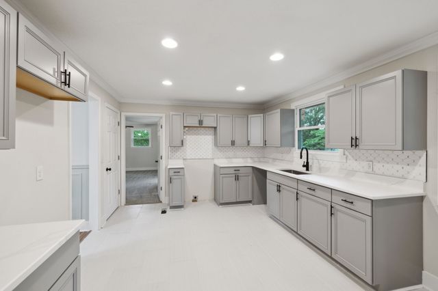 909 Plateau Pkwy, Nashville, TN 37205