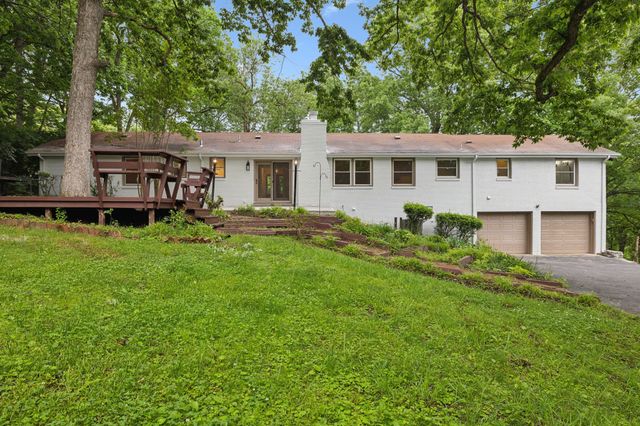 909 Plateau Pkwy, Nashville, TN 37205