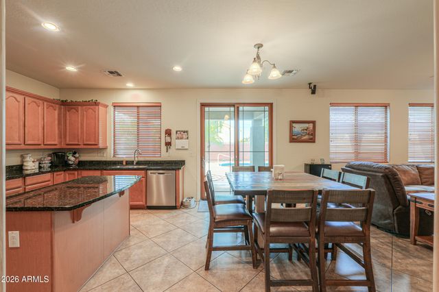 1538 E NIGHTINGALE Lane, Gilbert, AZ 85298