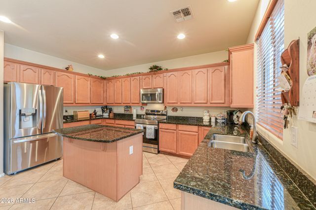 1538 E NIGHTINGALE Lane, Gilbert, AZ 85298