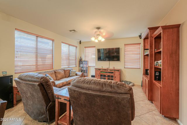 1538 E NIGHTINGALE Lane, Gilbert, AZ 85298