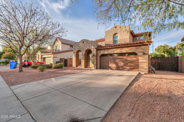 1538 E NIGHTINGALE Lane, Gilbert, AZ 85298