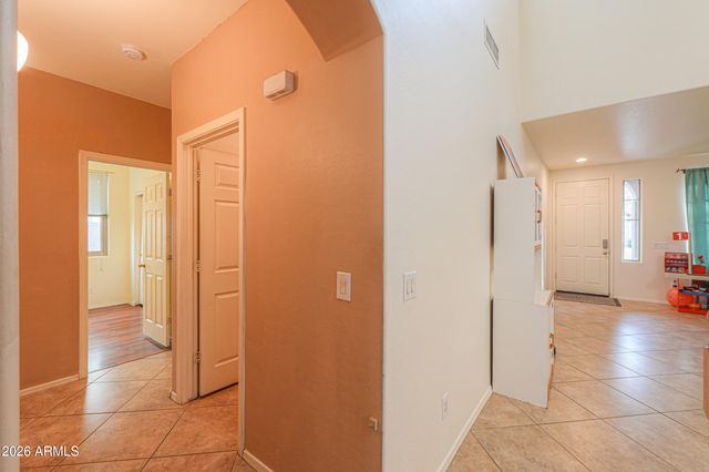 1538 E NIGHTINGALE Lane, Gilbert, AZ 85298