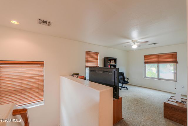 1538 E NIGHTINGALE Lane, Gilbert, AZ 85298