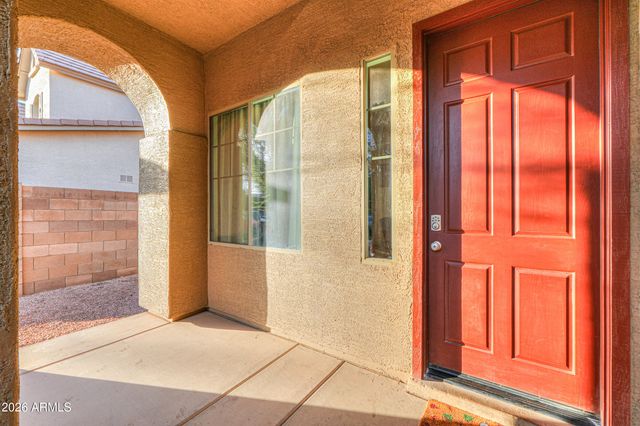 1538 E NIGHTINGALE Lane, Gilbert, AZ 85298