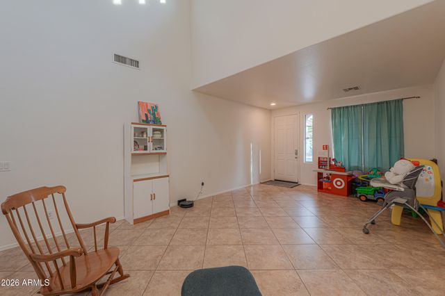 1538 E NIGHTINGALE Lane, Gilbert, AZ 85298