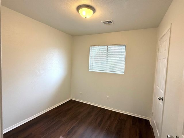 4407 E Stassney LN, Austin, TX 78744