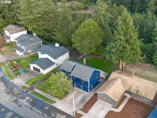 1210 Se BEAVER CREEK Ln, Troutdale, OR 97060