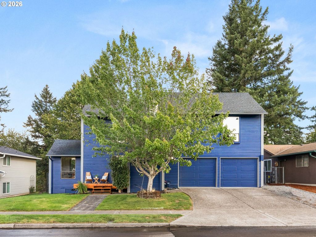 1210 Se BEAVER CREEK Ln, Troutdale, OR 97060 — photo 2