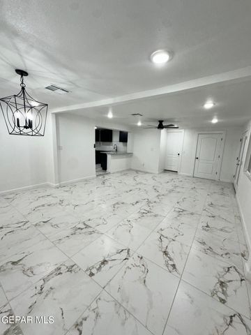 619 S Concepcion Street, El Paso, TX 79905