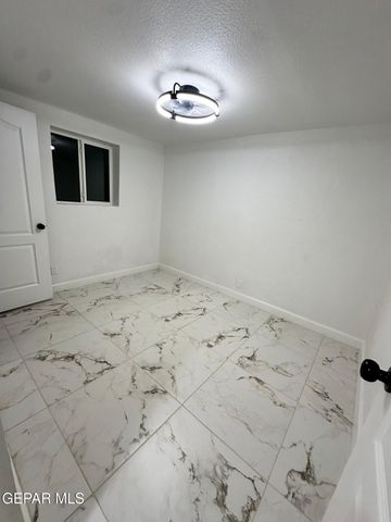 619 S Concepcion Street, El Paso, TX 79905