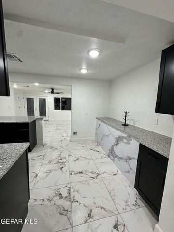 619 S Concepcion Street, El Paso, TX 79905