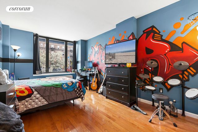 380 Lenox Ave Apt 3G, New York City, NY 10027