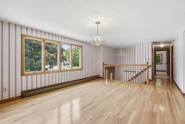 335 Pelham Rd, Dracut, MA 01826