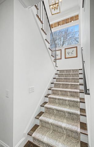 2402 Valley Brook Rd, Nashville, TN 37215