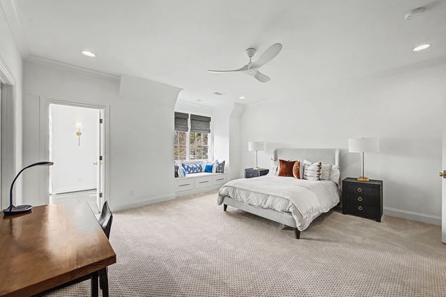 2402 Valley Brook Rd, Nashville, TN 37215