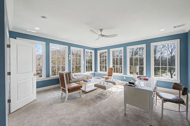 2402 Valley Brook Rd, Nashville, TN 37215