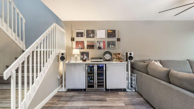 725 NW 99th Circle, Plantation, FL 33324