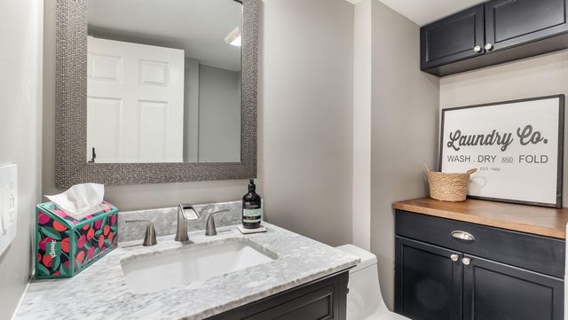 725 NW 99th Circle, Plantation, FL 33324
