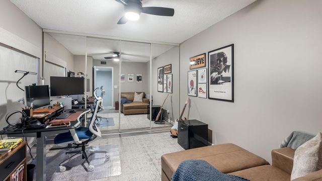 725 NW 99th Circle, Plantation, FL 33324