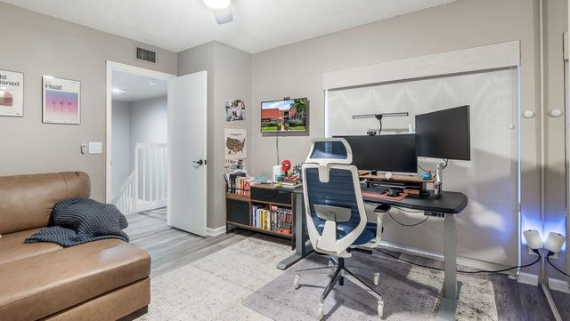 725 NW 99th Circle, Plantation, FL 33324
