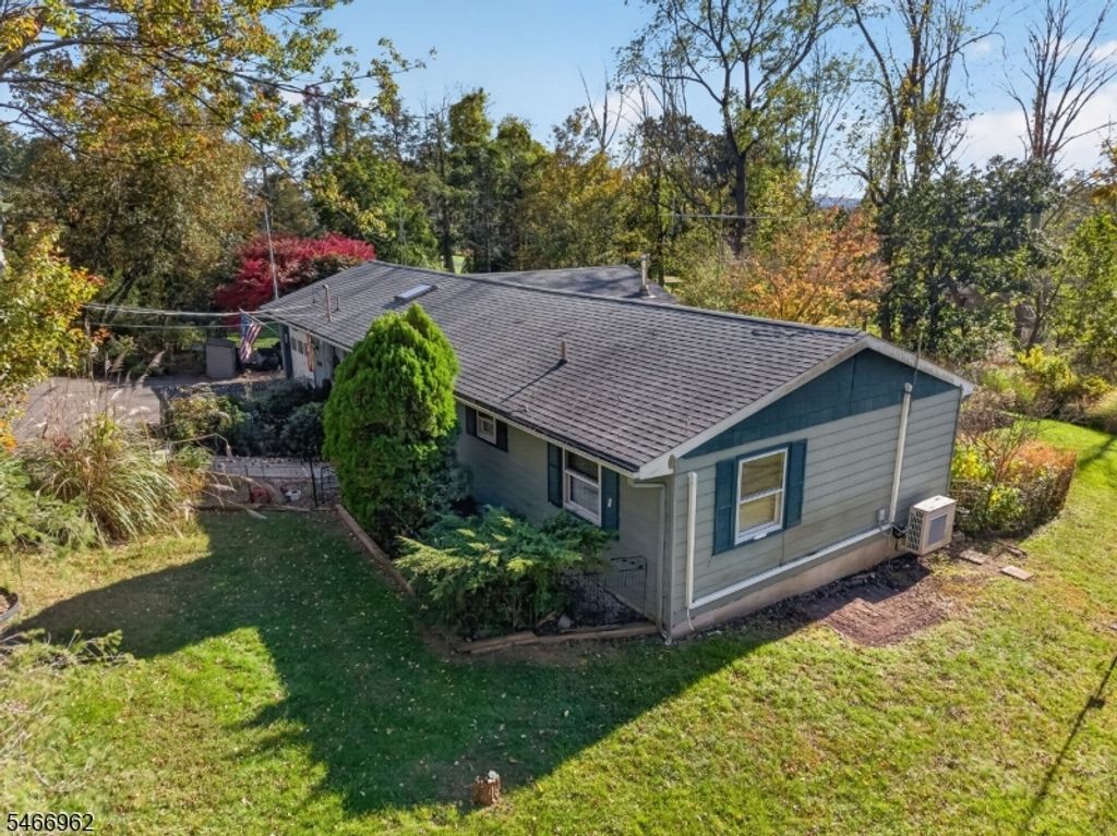 21 Fox Hill Rd, Frankford Twp., NJ 07826 — photo 3