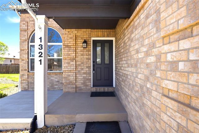 1321 Grass Valley Drive, Colorado Springs, CO 80906