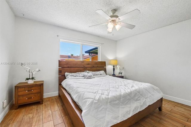 7506 NW 42nd St, Coral Springs, FL 33065