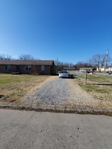 4290 Sweden Dr, Hermitage, TN 37076