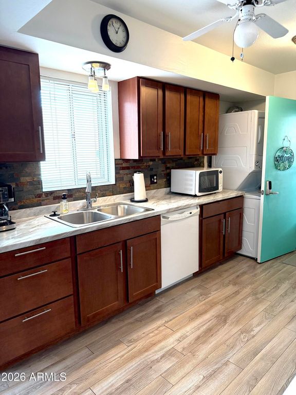 9419 E SUN LAKES Boulevard N, Sun Lakes, AZ 85248 — photo 4