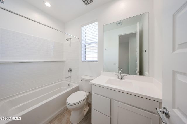 17351 W GRAY FOX Trail, Surprise, AZ 85387