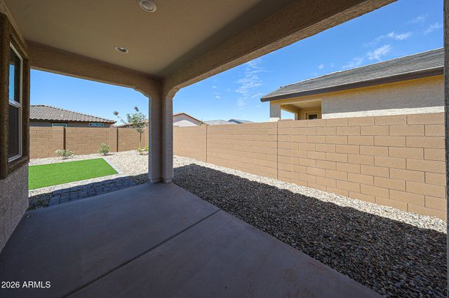 17351 W GRAY FOX Trail, Surprise, AZ 85387