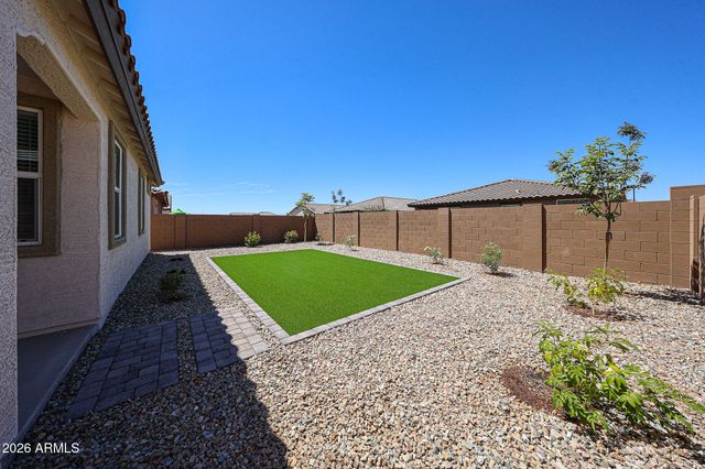 17351 W GRAY FOX Trail, Surprise, AZ 85387