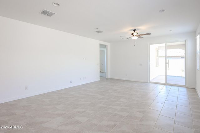 17351 W GRAY FOX Trail, Surprise, AZ 85387