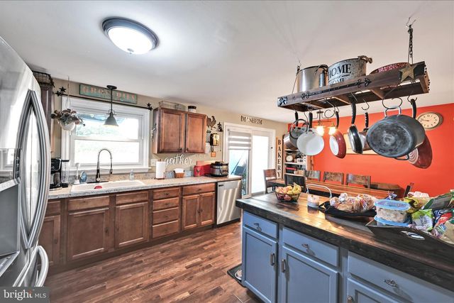 144 RAPHO ST, Manheim, PA 17545