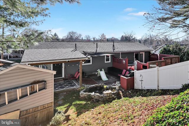 144 RAPHO ST, Manheim, PA 17545