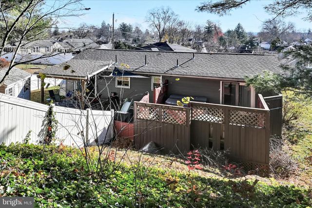 144 RAPHO ST, Manheim, PA 17545