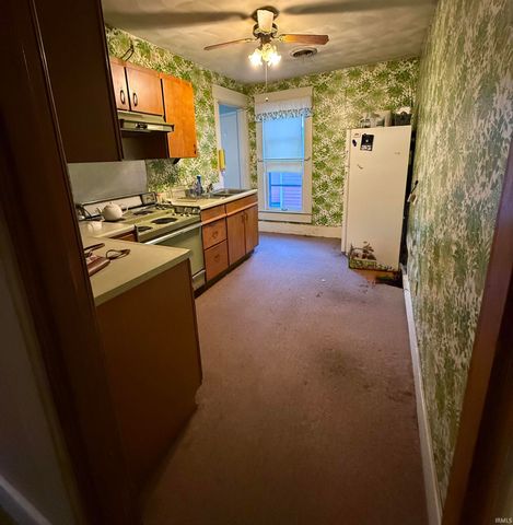 420 W 1st Street, Marion, IN 46953