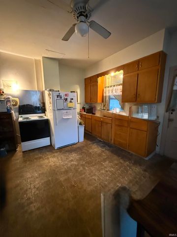 420 W 1st Street, Marion, IN 46953