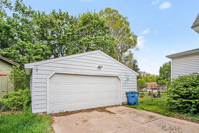 909 Alderman Street, Belding, MI 48809
