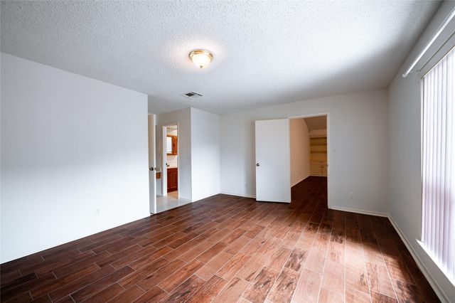 6122 Havendale Drive, Houston, TX 77072