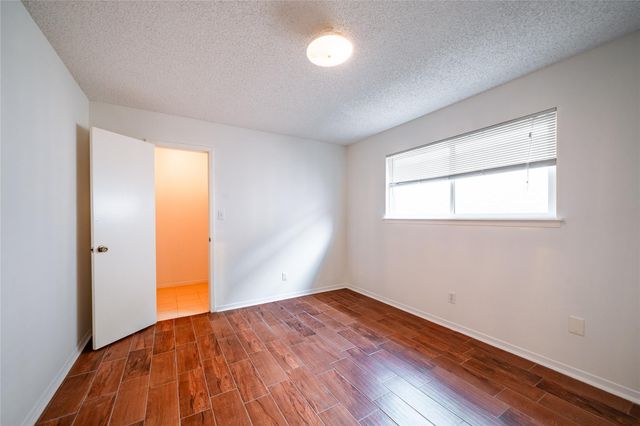 6122 Havendale Drive, Houston, TX 77072